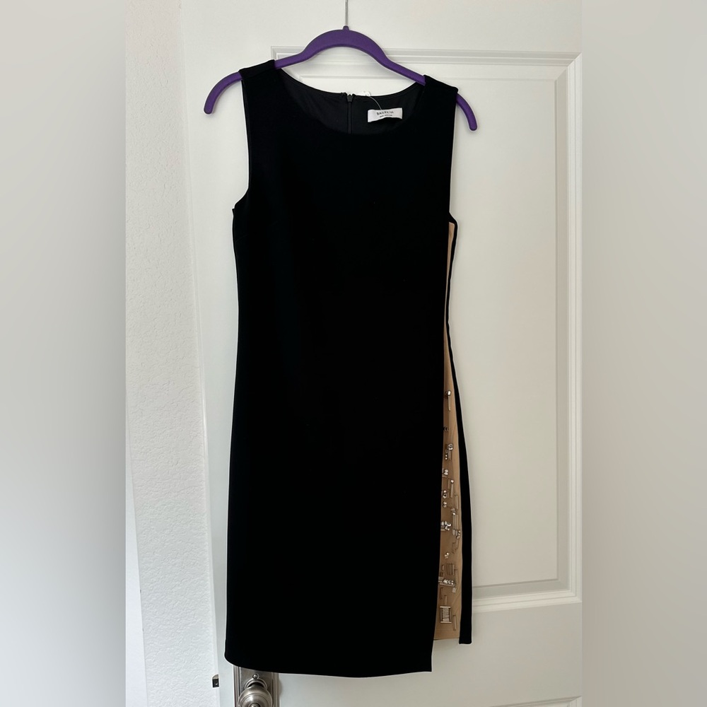 Elegant Black Sleeveless Dress with Rhinestone Detailing